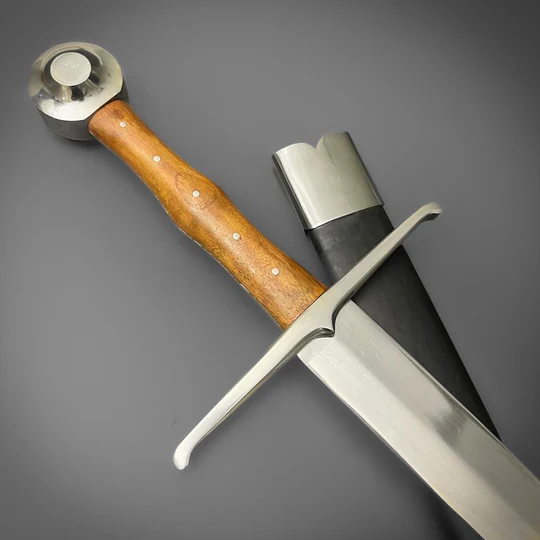 15th C Hand-and-a-Half Bastard Sword – Blunt Steel