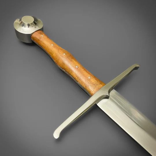 15th C Hand-and-a-Half Bastard Sword – Blunt Steel