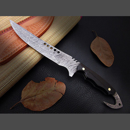 Handmade Tactical Hunting Knife – Fixed Blade with Hook Pommel or Gut Hook
